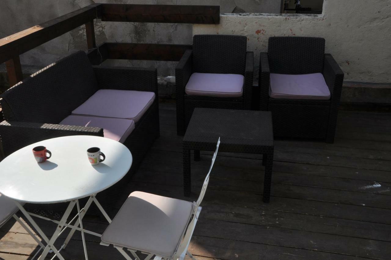 La Petite Escale Apartment อาวีญง ภายนอก รูปภาพ
